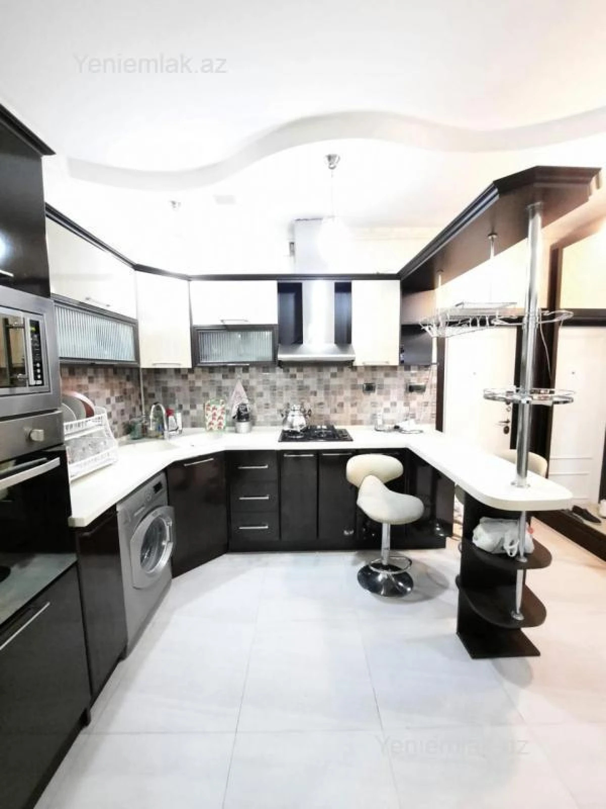 Satılır 2 otaqlı yeni tikili 68 m²