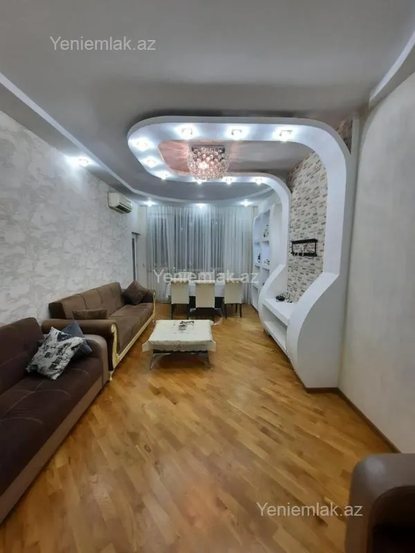 Satılır 2 otaqlı yeni tikili 68 m²
