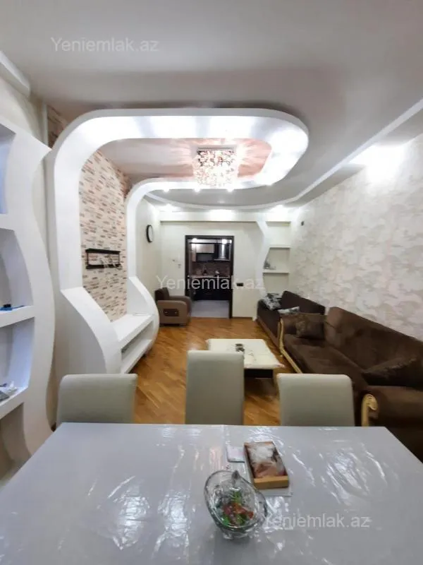 Satılır 2 otaqlı yeni tikili 68 m²