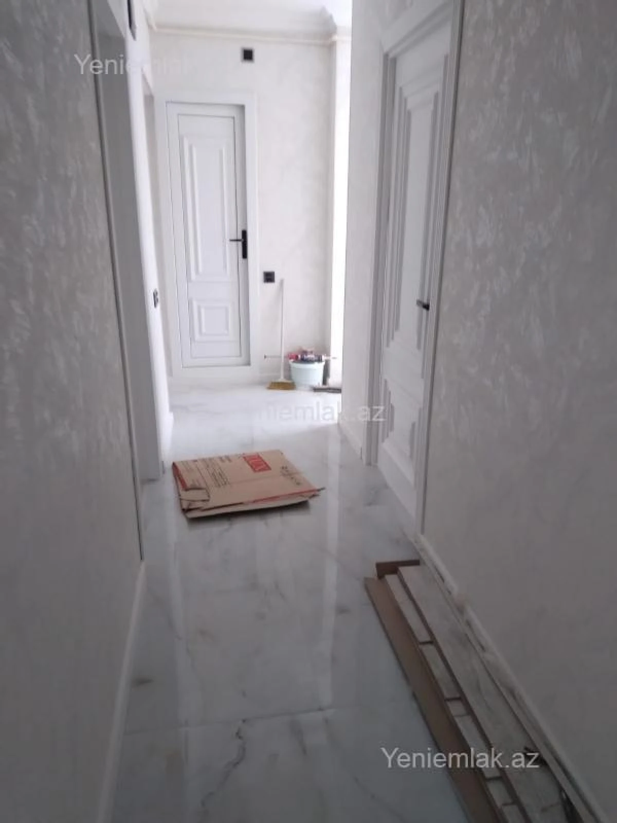 Satılır 4 otaqlı köhnə tikili 85 m²