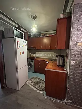 Satılır 2 otaqlı köhnə tikili 46 m²