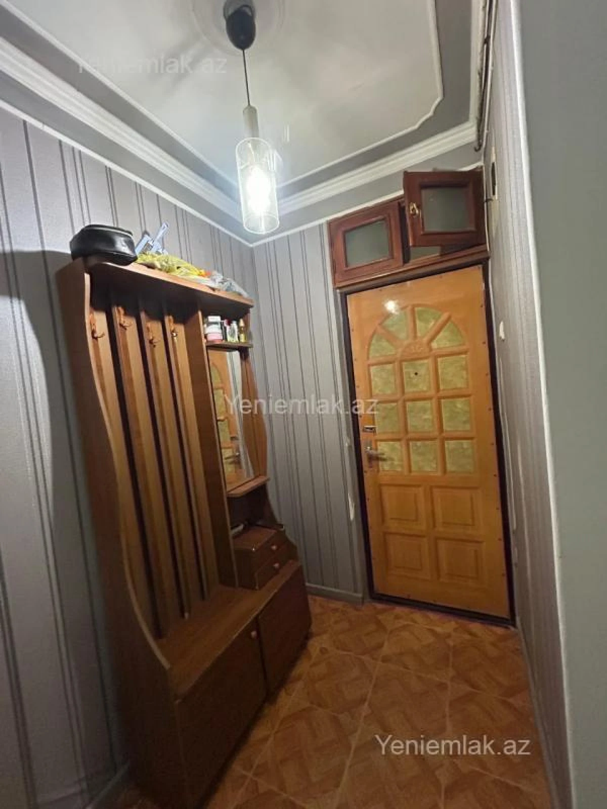 Satılır 2 otaqlı köhnə tikili 46 m²