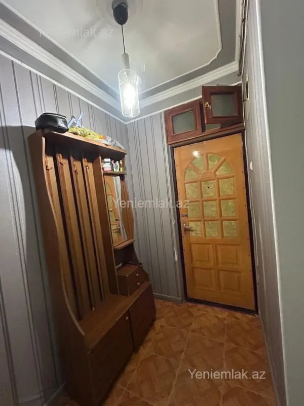 Satılır 2 otaqlı köhnə tikili 46 m²