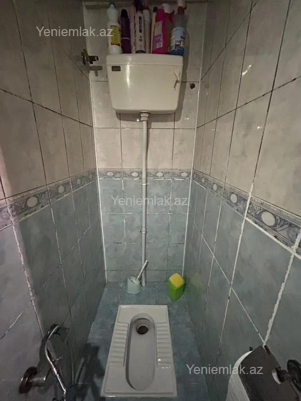 Satılır 2 otaqlı köhnə tikili 46 m²