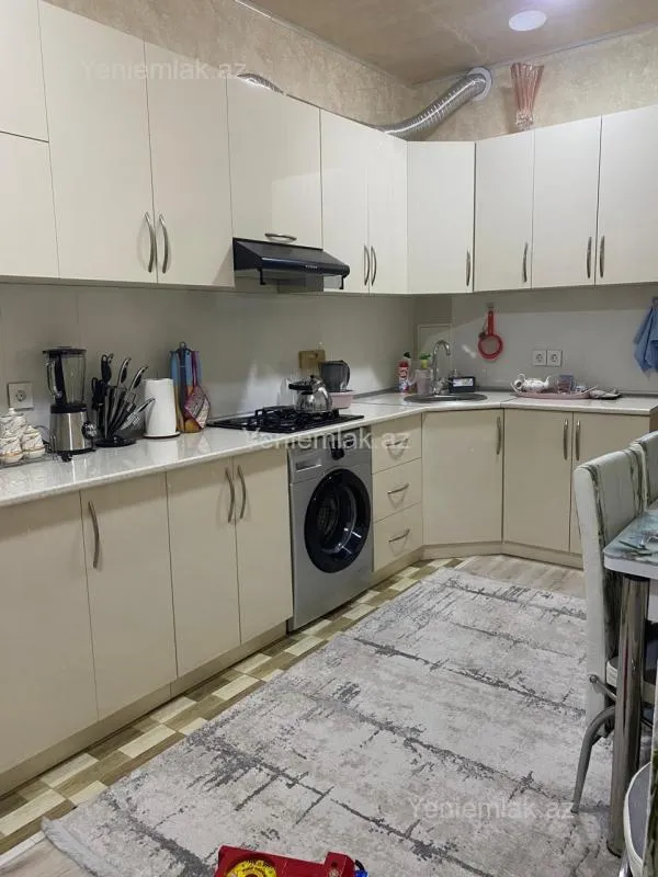 Satılır 2 otaqlı yeni tikili 94 m²