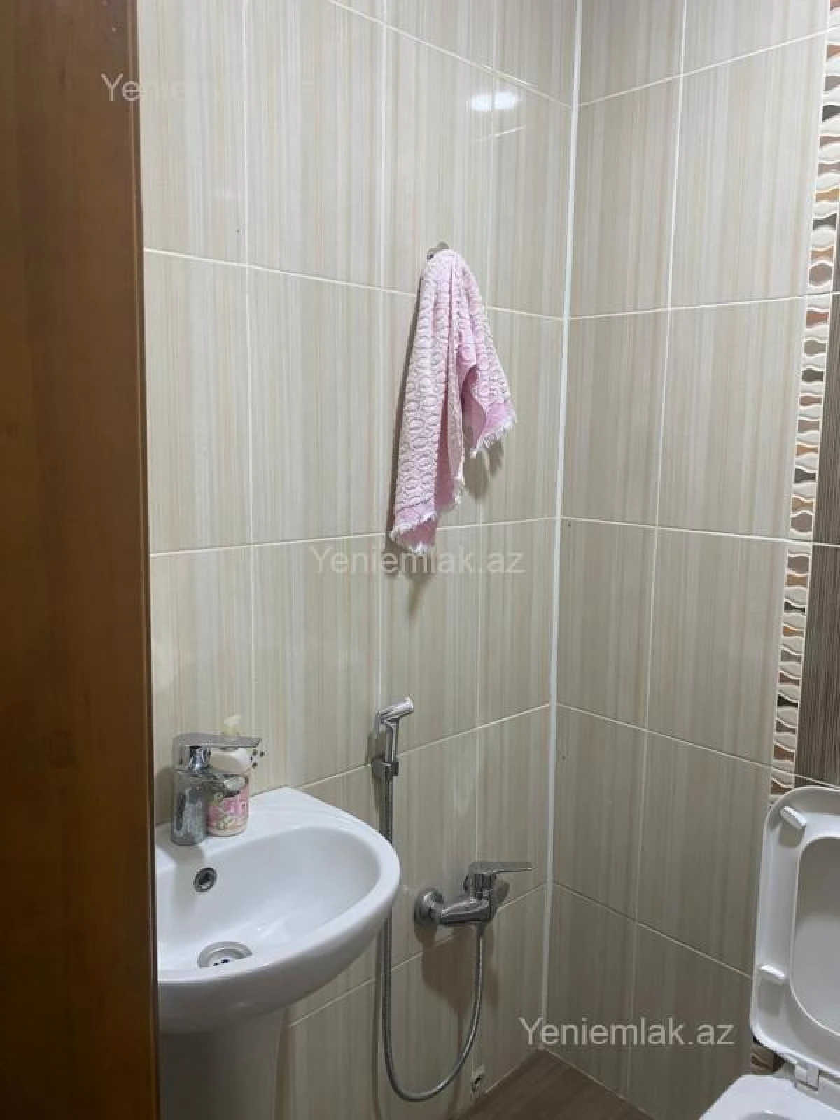 Satılır 2 otaqlı yeni tikili 94 m²