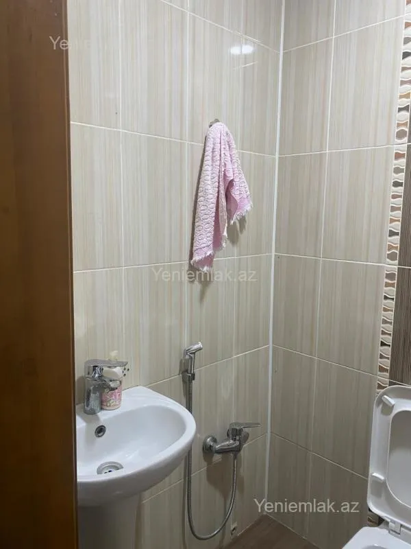 Satılır 2 otaqlı yeni tikili 94 m²