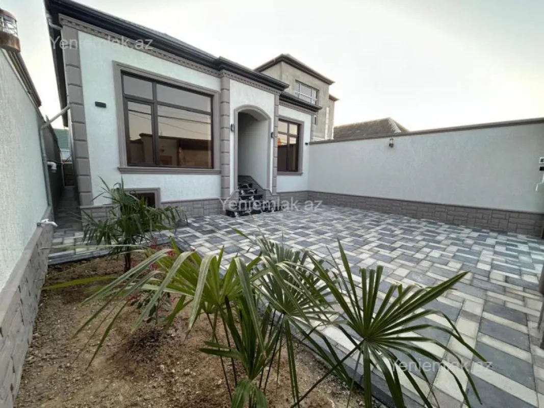 Satılır 4 otaqlı həyət evi 120 m²