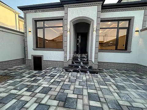 Satılır 4 otaqlı həyət evi 120 m²