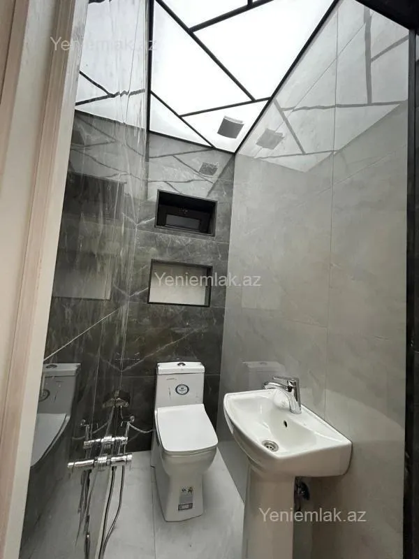 Satılır 4 otaqlı həyət evi 120 m²