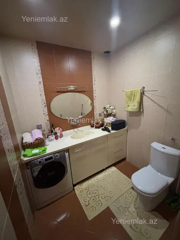 Satılır 5 otaqlı yeni tikili 180 m²