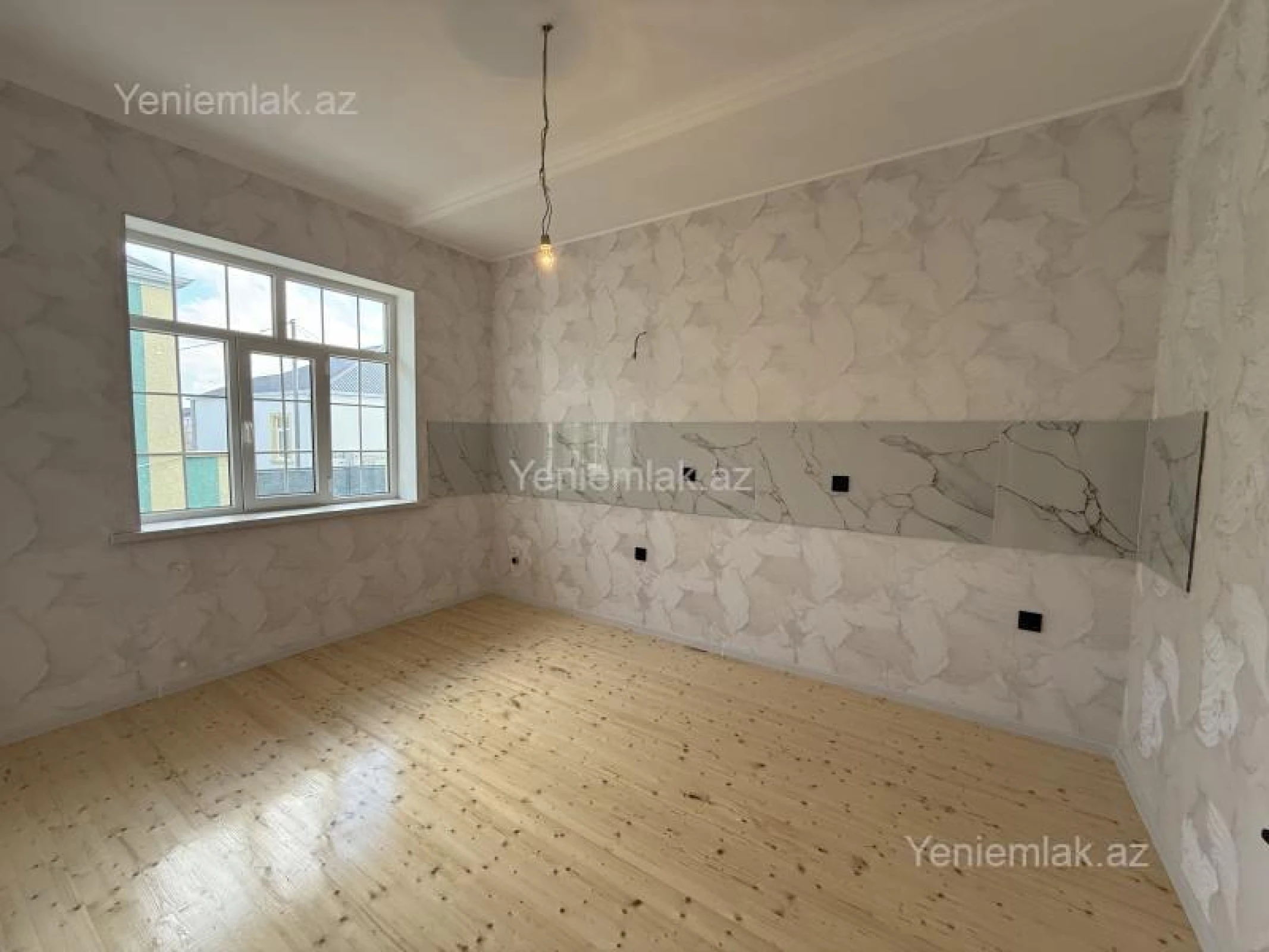 Satılır 4 otaqlı həyət evi 120 m²