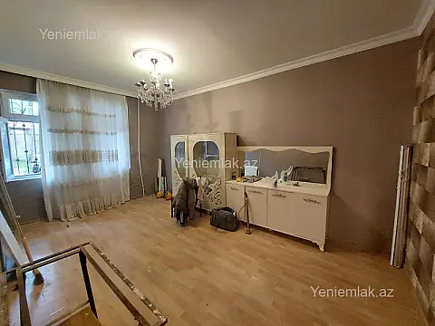 Satılır 3 otaqlı köhnə tikili 70 m²