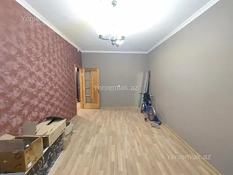 Satılır 3 otaqlı köhnə tikili 70 m²