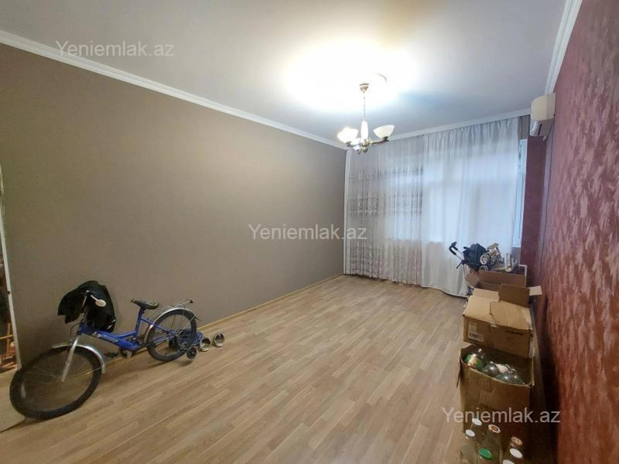 Satılır 3 otaqlı köhnə tikili 70 m²
