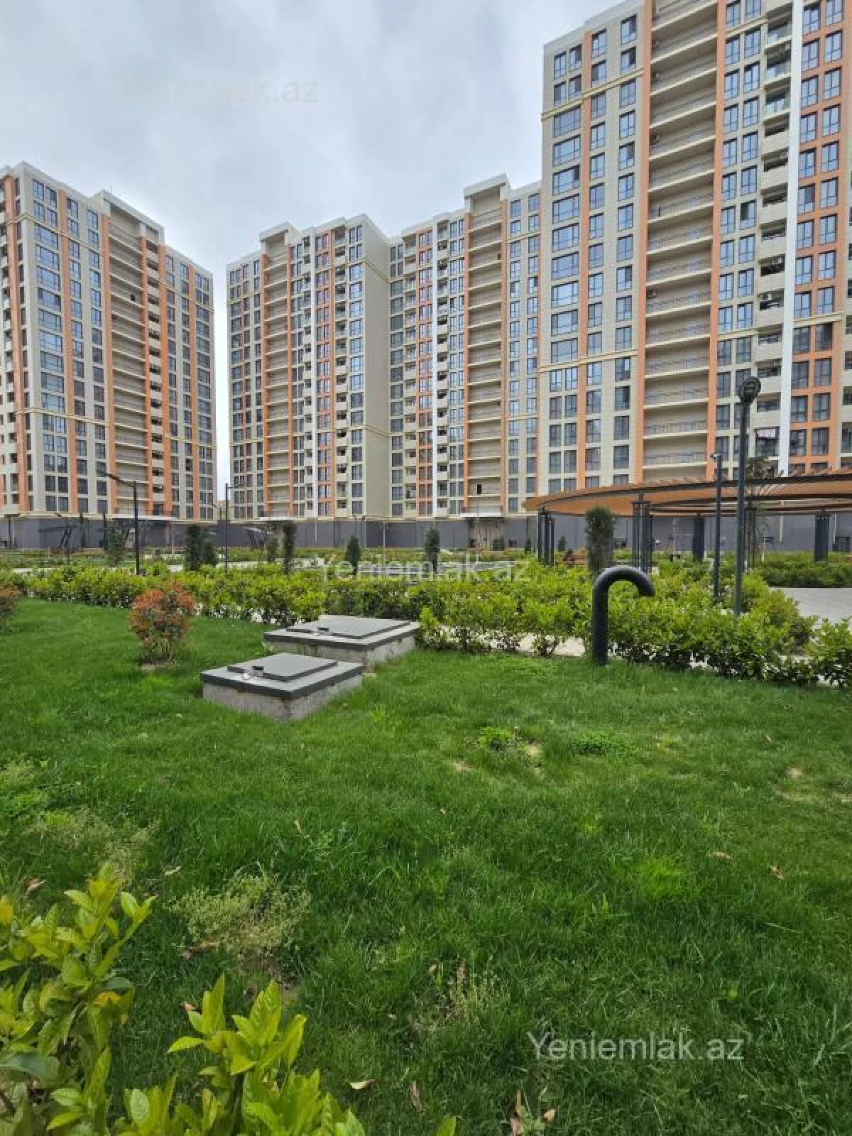 Satılır 3 otaqlı yeni tikili 70 m²