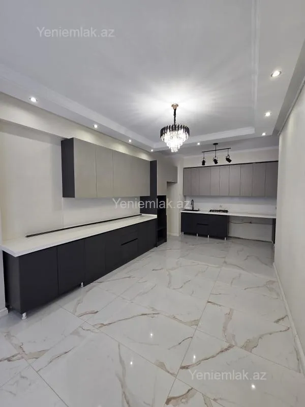 Satılır 3 otaqlı yeni tikili 70 m²