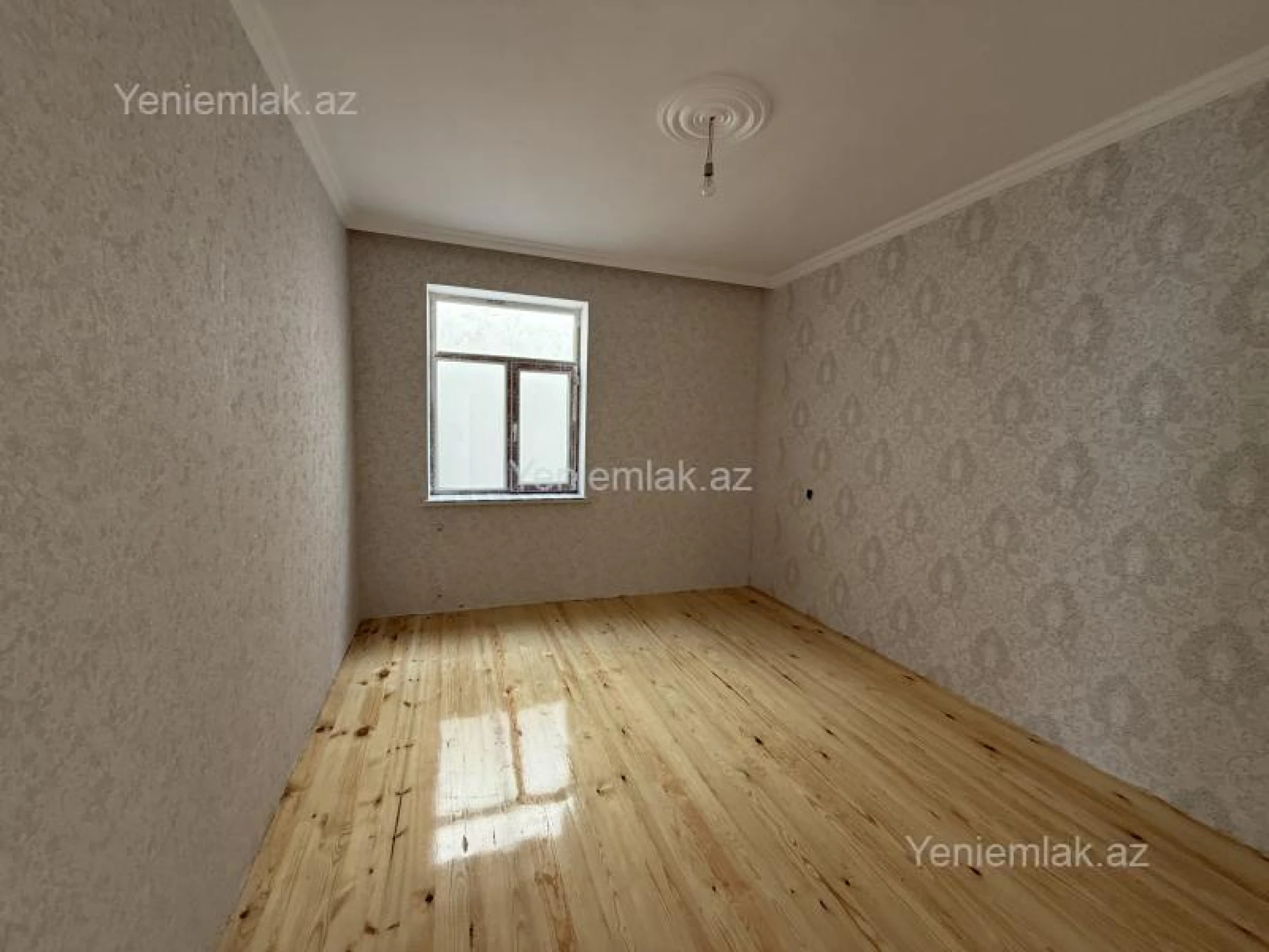 Satılır 2 otaqlı həyət evi 50 m²