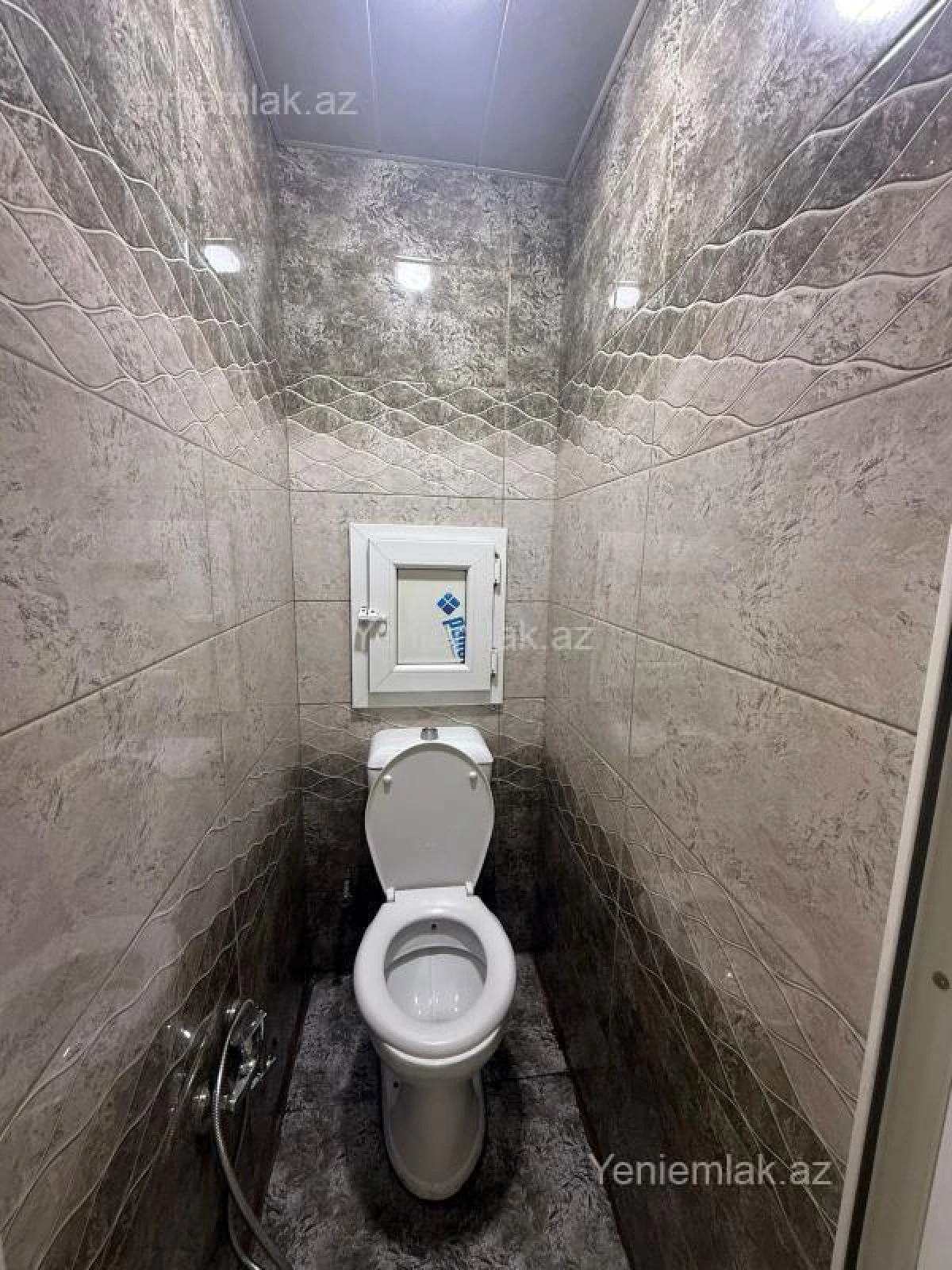 Satılır 2 otaqlı köhnə tikili 60 m²