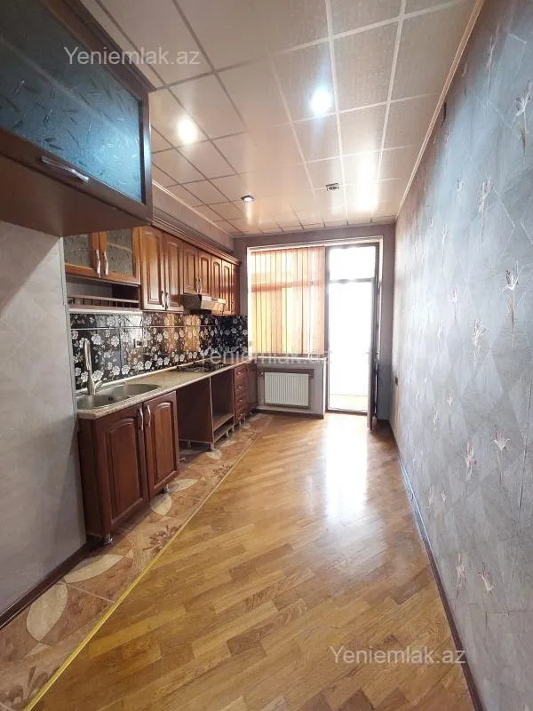 Satılır 2 otaqlı yeni tikili 53 m²