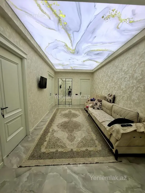 Satılır 3 otaqlı yeni tikili 140 m²