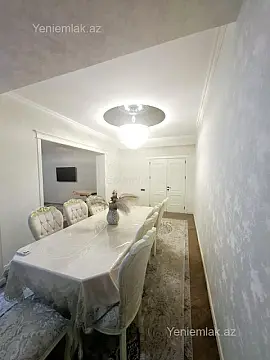 Satılır 3 otaqlı yeni tikili 140 m²