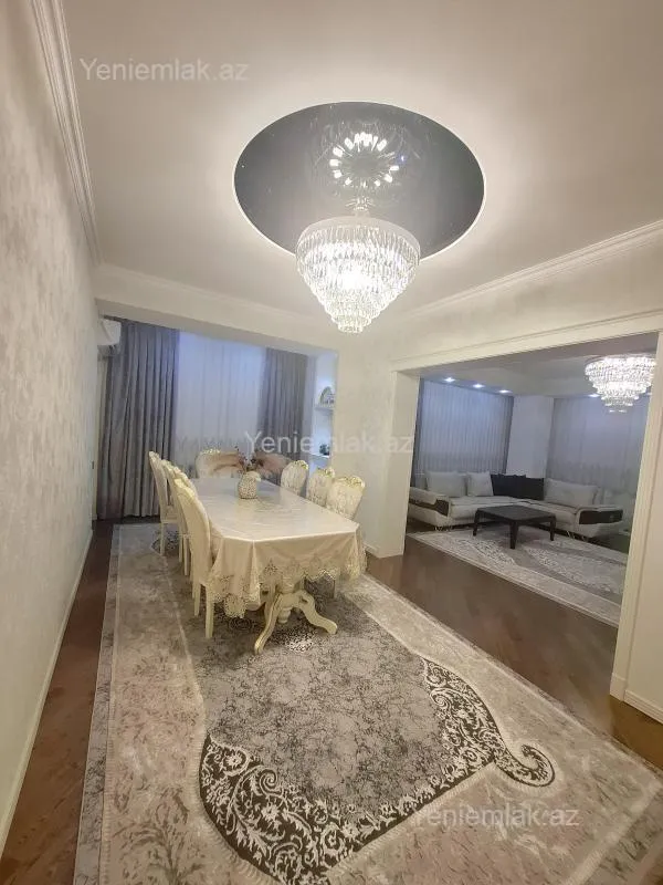 Satılır 3 otaqlı yeni tikili 140 m²