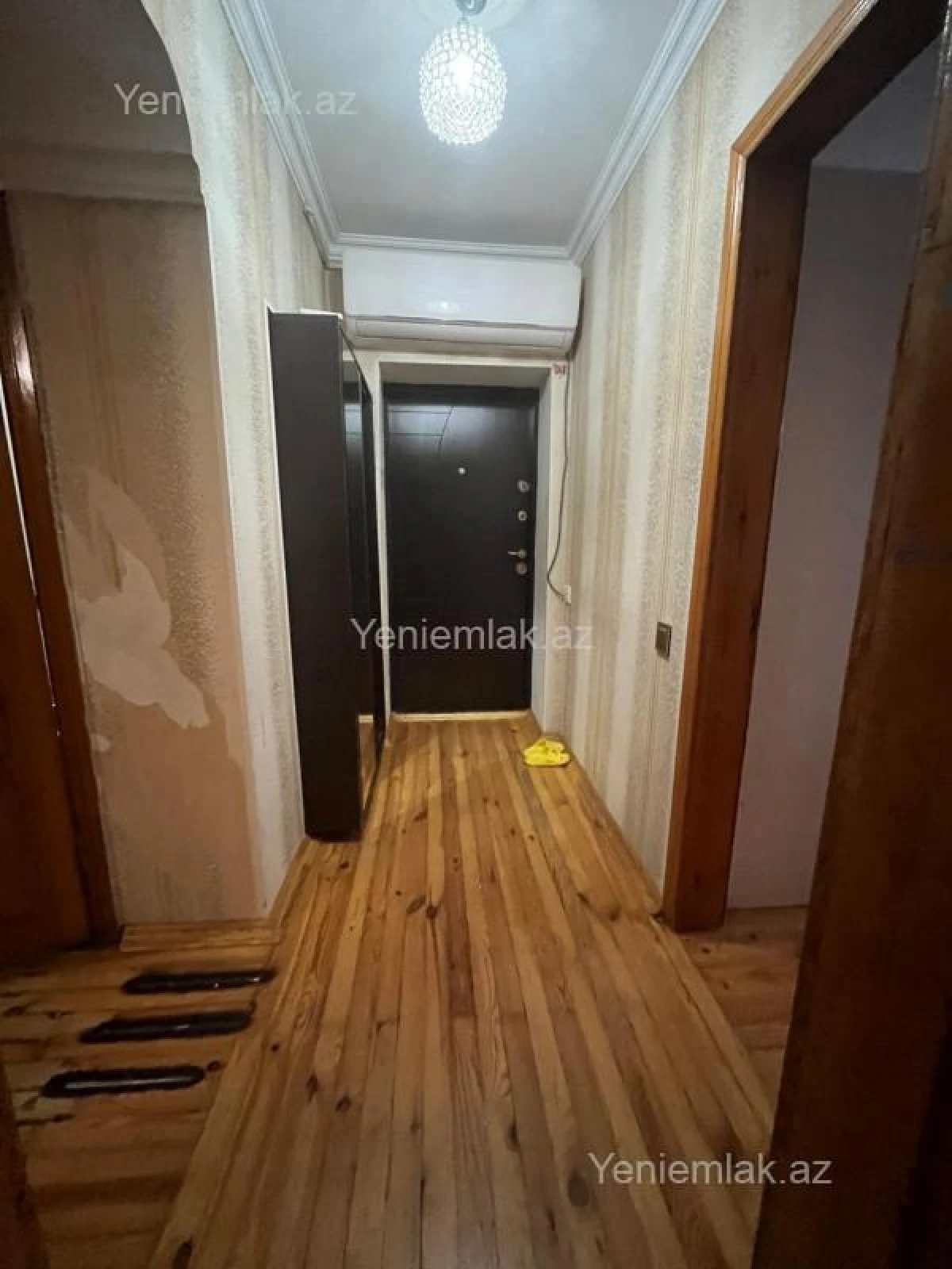 Satılır 3 otaqlı köhnə tikili 70 m²