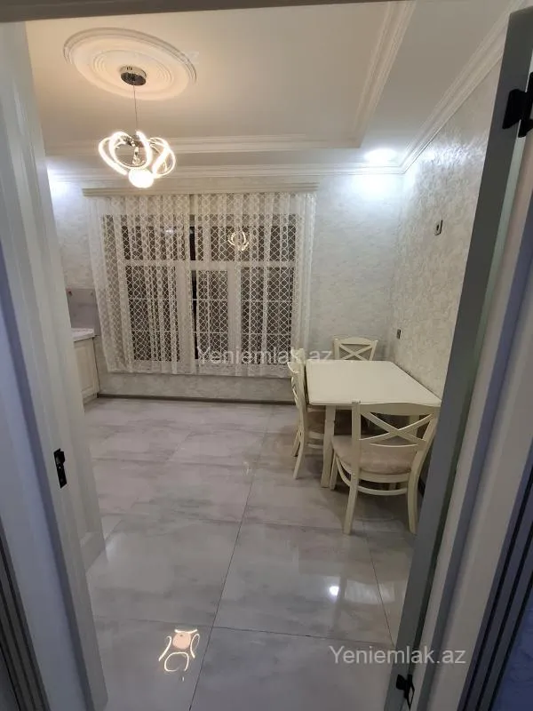 Satılır 5 otaqlı həyət evi 130 m²