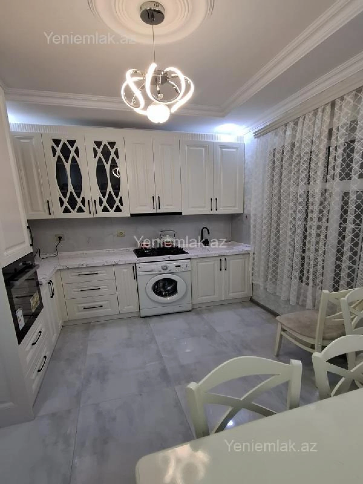 Satılır 5 otaqlı həyət evi 130 m²