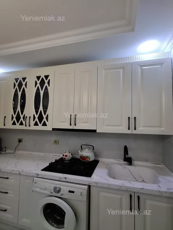 Satılır 5 otaqlı həyət evi 130 m²