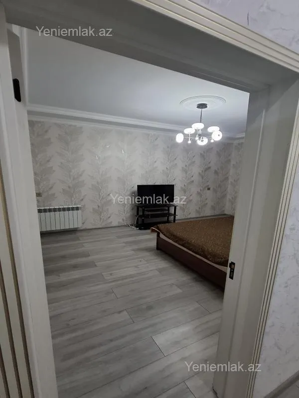 Satılır 5 otaqlı həyət evi 130 m²