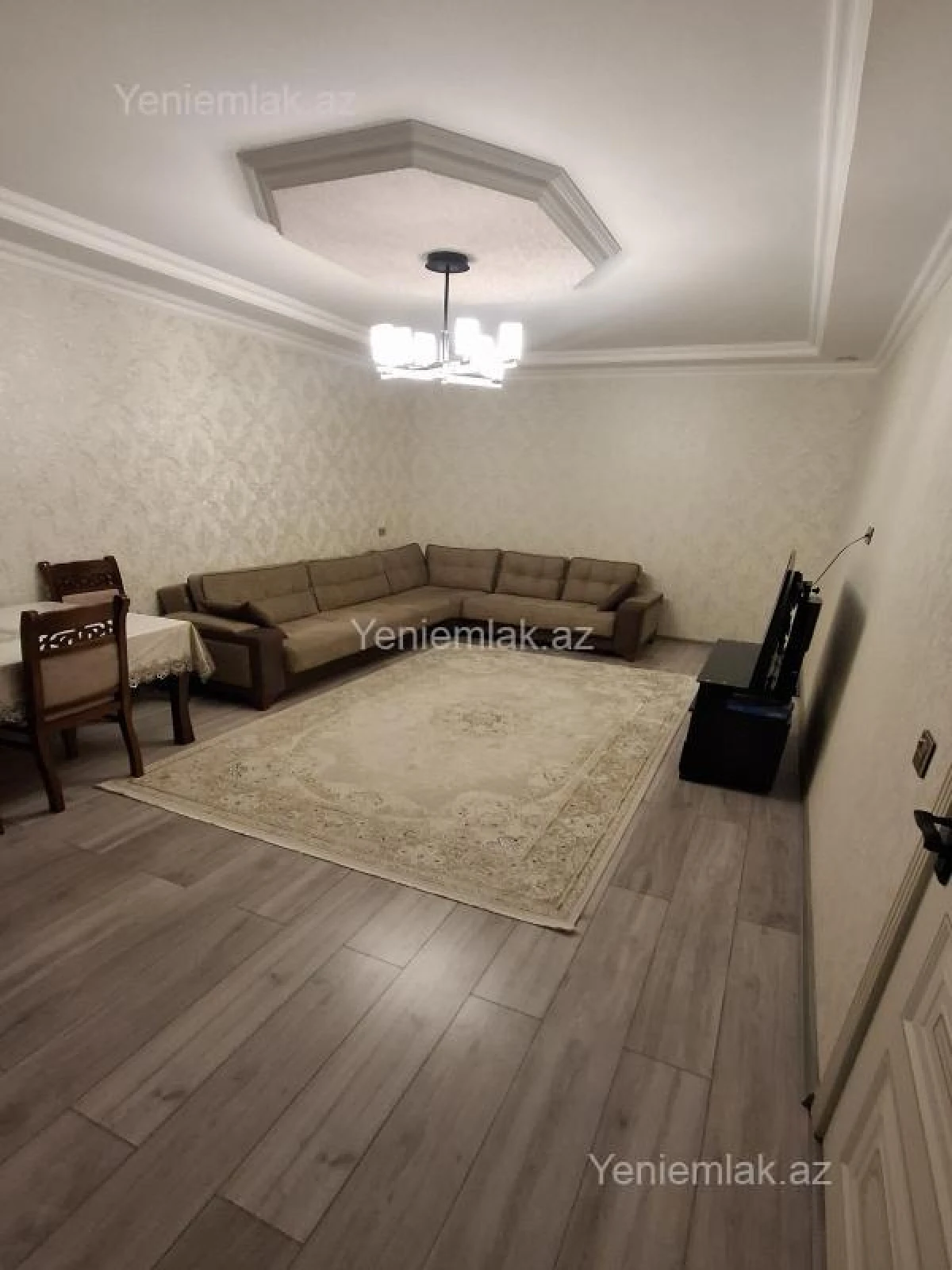 Satılır 5 otaqlı həyət evi 130 m²