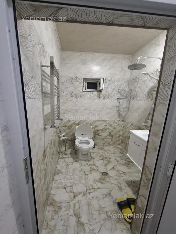 Satılır 5 otaqlı həyət evi 130 m²