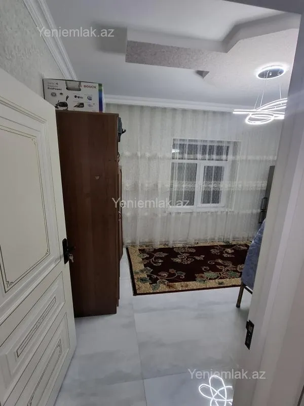 Satılır 5 otaqlı həyət evi 130 m²