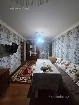 Satılır 2 otaqlı köhnə tikili 47 m²