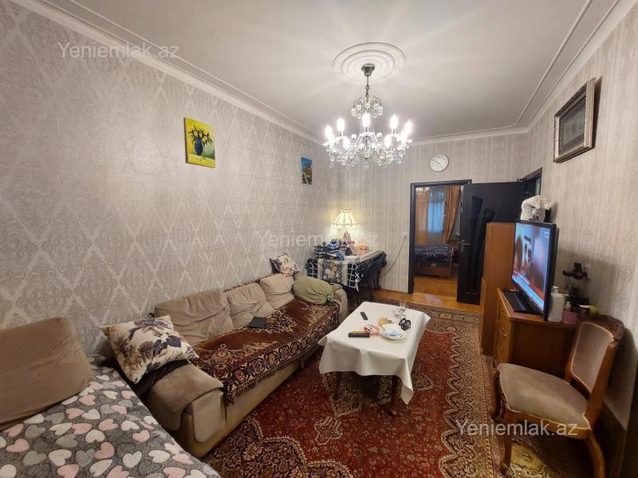 Satılır 2 otaqlı köhnə tikili 55 m²