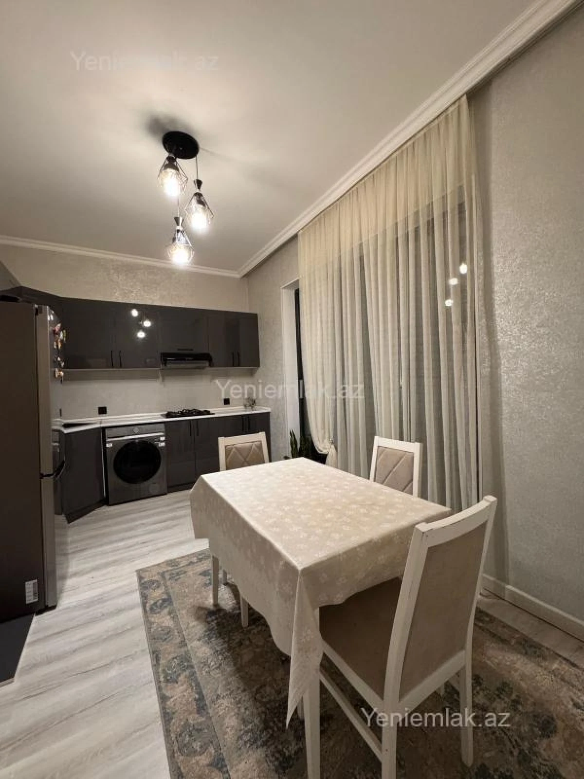 Satılır 4 otaqlı həyət evi 150 m²
