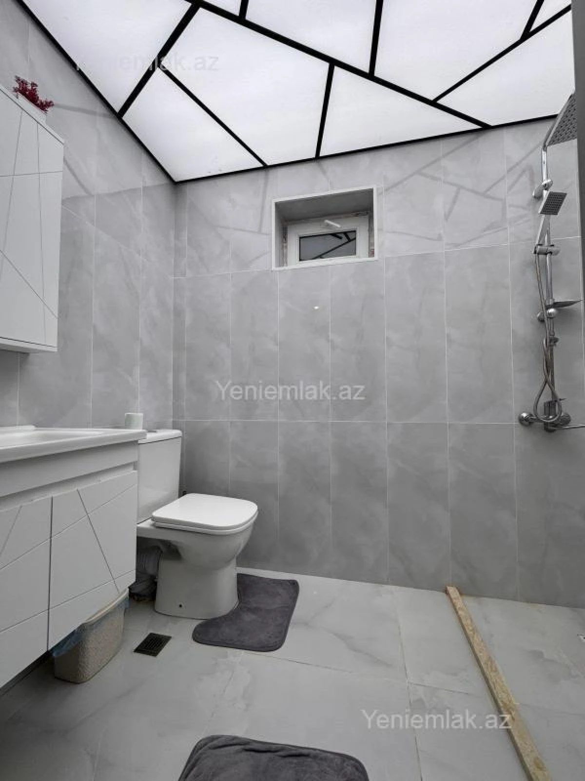 Satılır 4 otaqlı həyət evi 150 m²