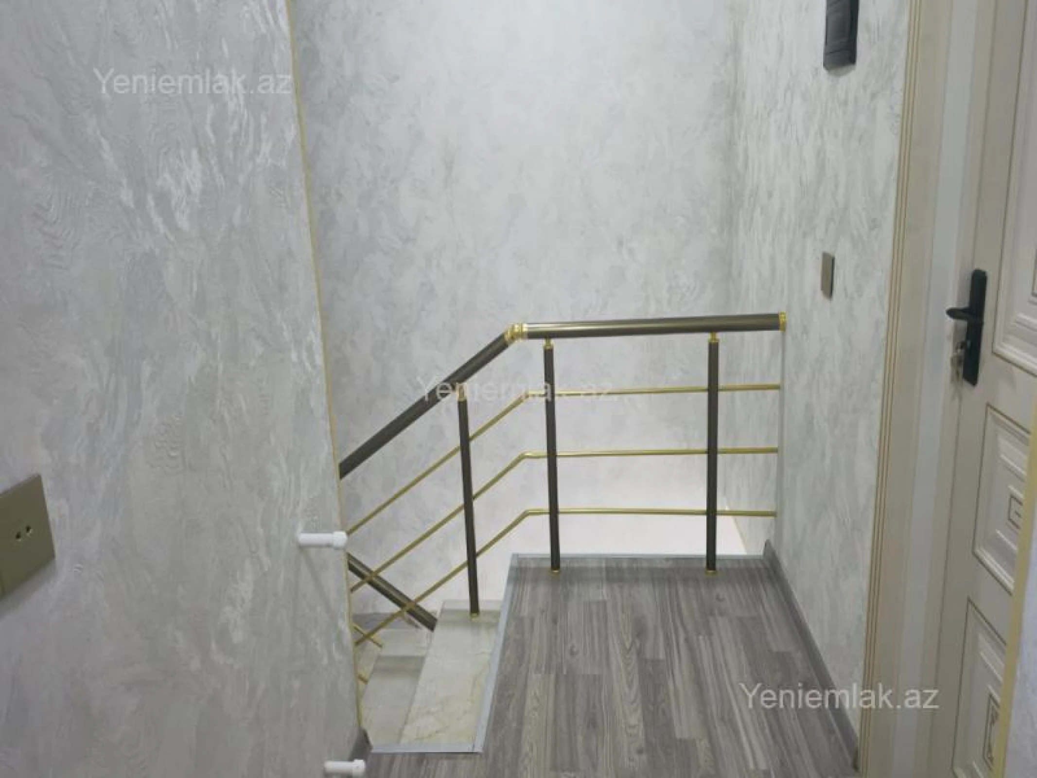 Satılır 4 otaqlı həyət evi 110 m²