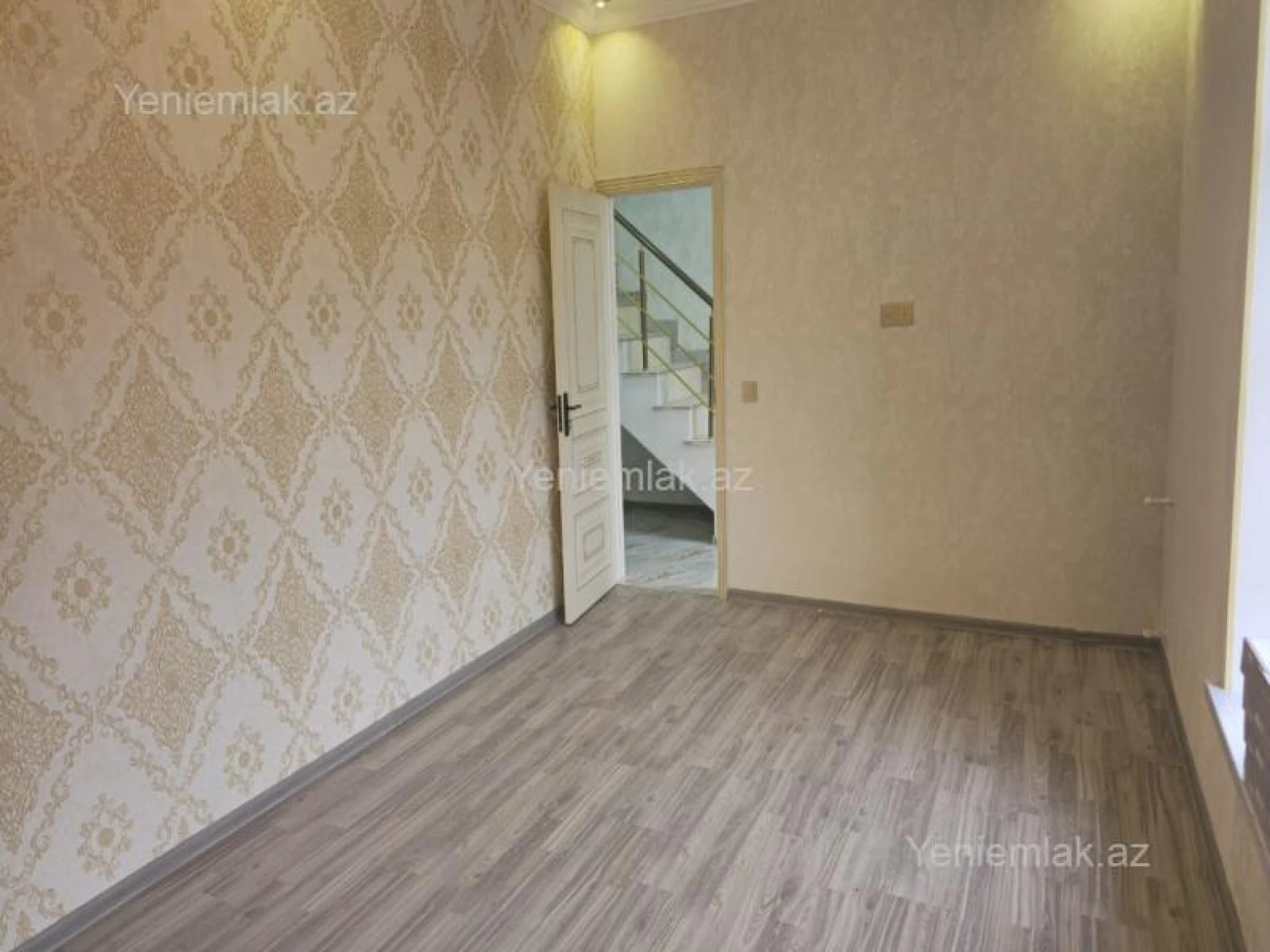 Satılır 4 otaqlı həyət evi 110 m²