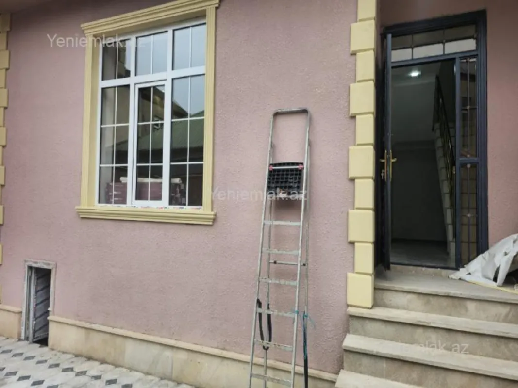 Satılır 4 otaqlı həyət evi 110 m²