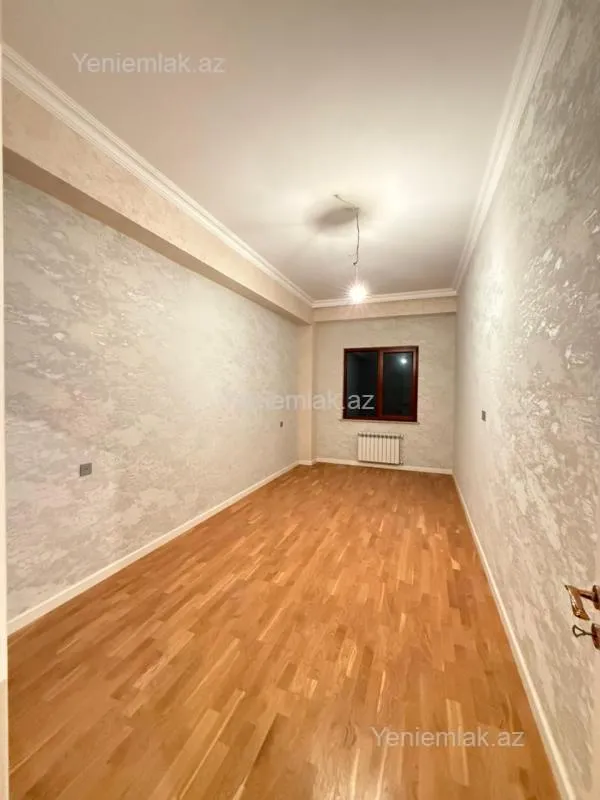 Satılır 3 otaqlı yeni tikili 120 m²
