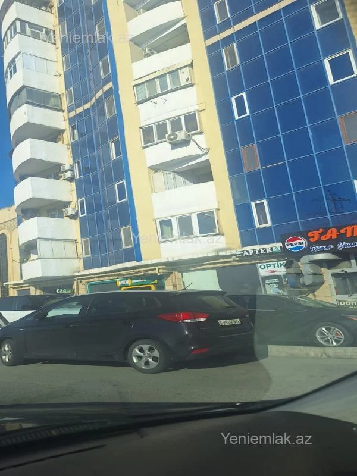 Satılır 2 otaqlı yeni tikili 67 m²