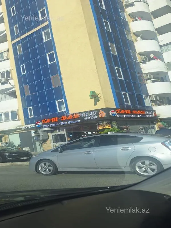 Satılır 2 otaqlı yeni tikili 67 m²