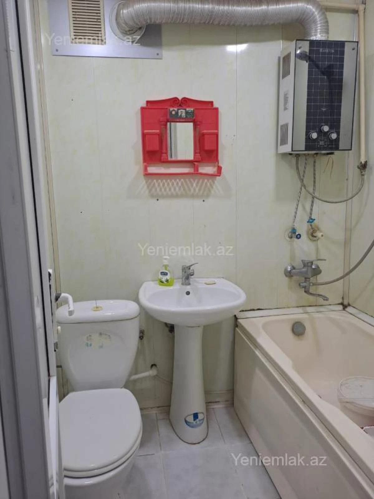 Satılır 1 otaqlı köhnə tikili 33 m²