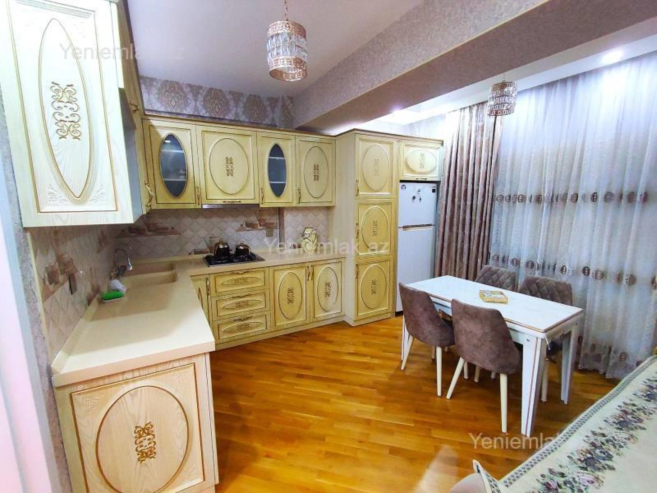 Satılır 3 otaqlı yeni tikili 97.3 m²