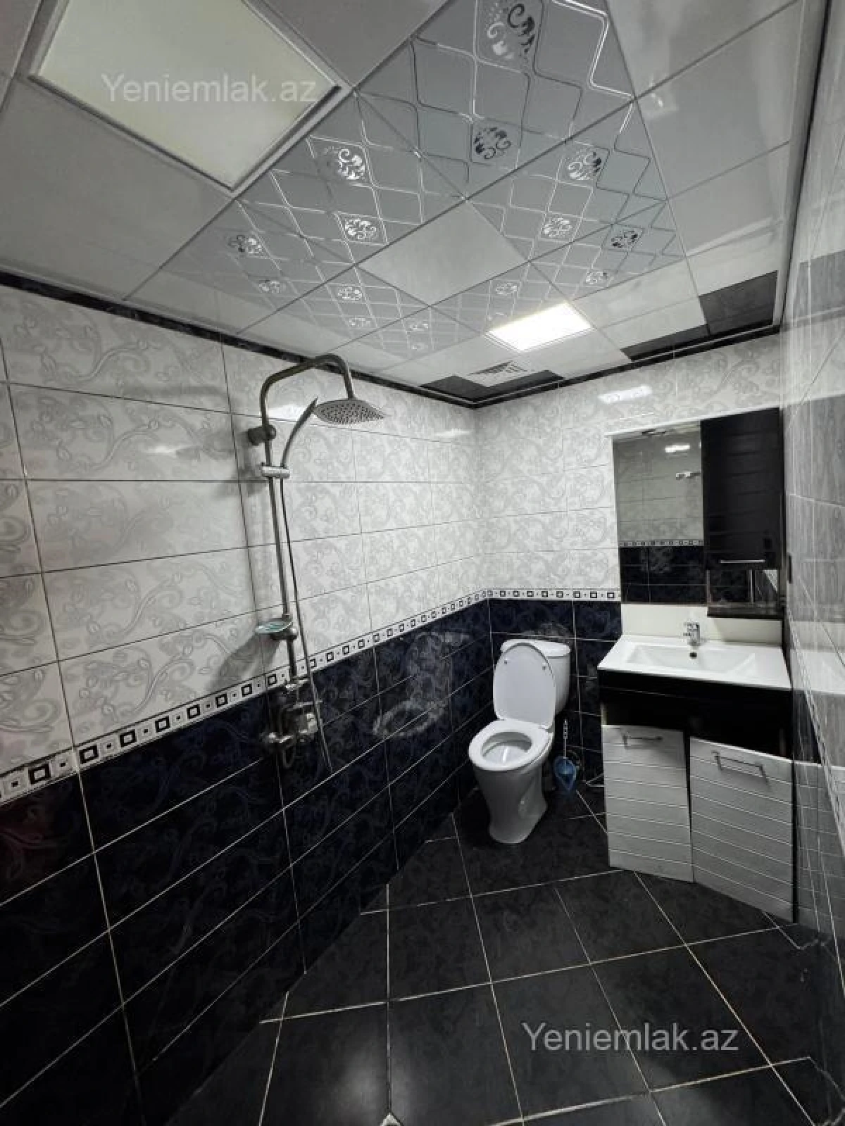 Satılır 3 otaqlı köhnə tikili 55 m²