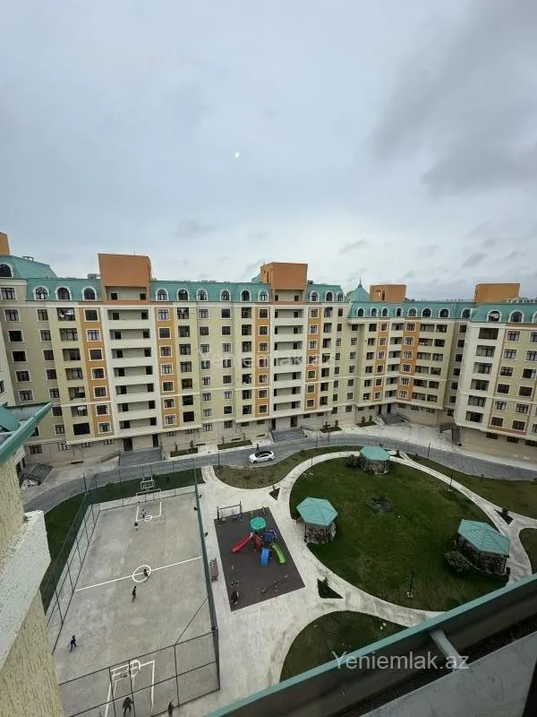 Satılır 3 otaqlı yeni tikili 127 m²