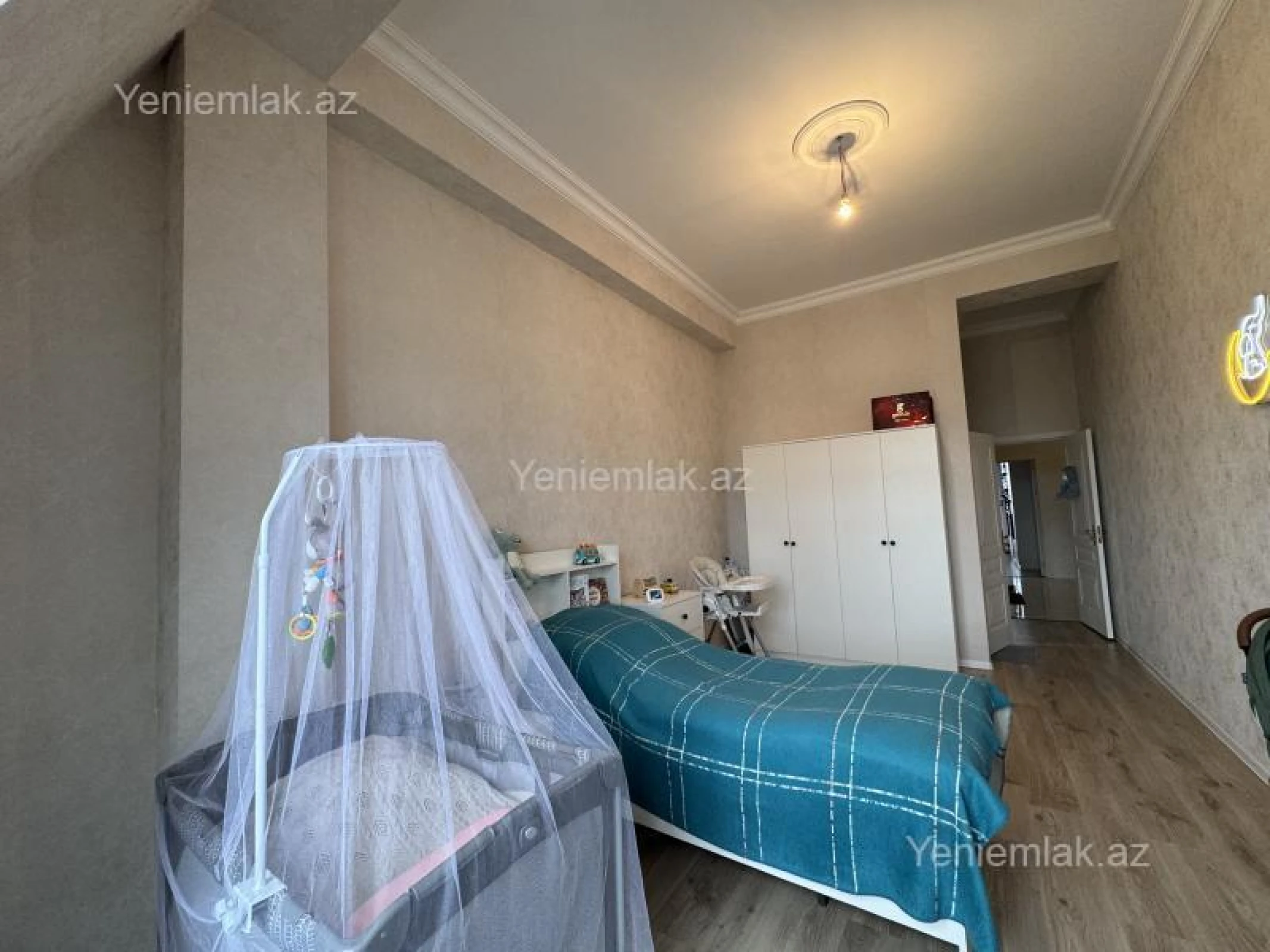 Satılır 3 otaqlı yeni tikili 127 m²